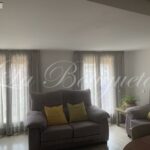 Cortinas convencionales en salones pequeños